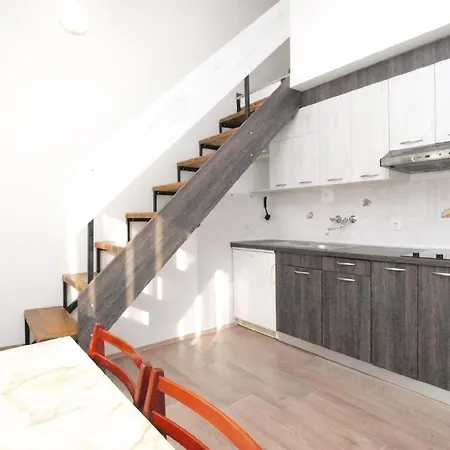 Apartment Fuer 4 Personen Ca 35 Qm In Cervar-porat, Istrien Istrische Riviera *